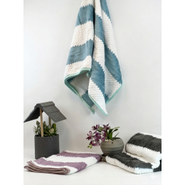 فوطة ميكروفايبر striped
