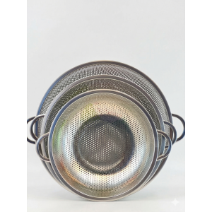 أستانليس ستيل 