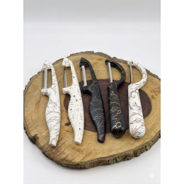 قشارة خضراوات وفواكه