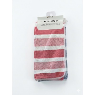 فوطة ميكروفيبر مقلمه